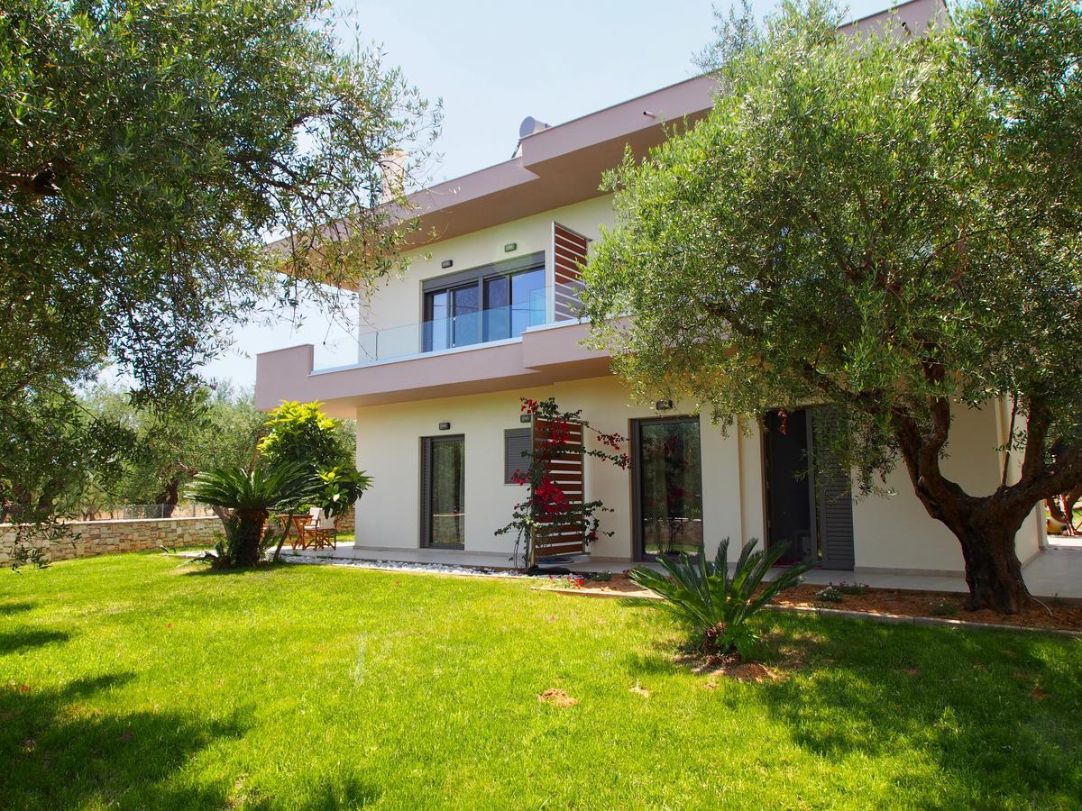 Lena Mare Aparthotel Chrani Exterior photo