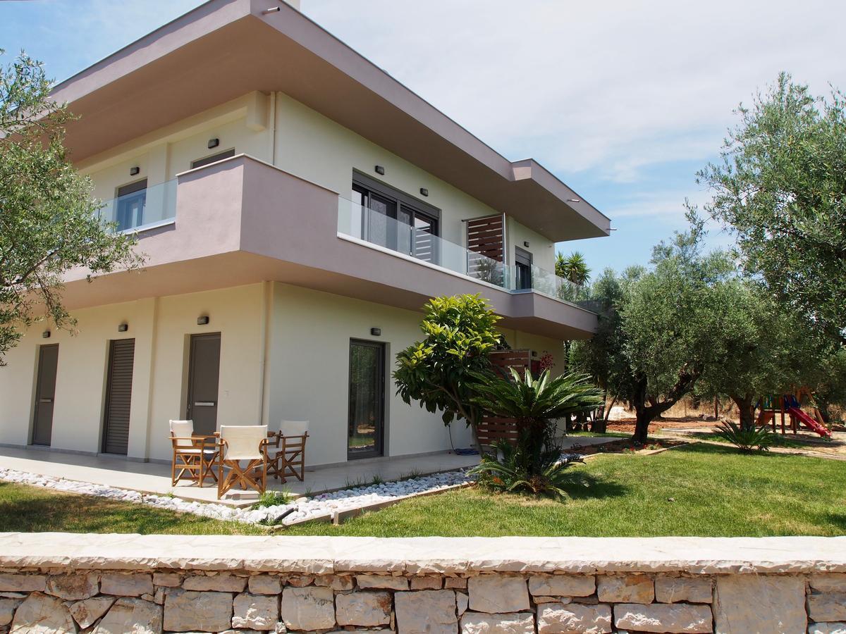 Lena Mare Aparthotel Chrani Exterior photo
